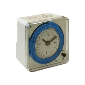 LOGIC171 Wall mounted mechanical time switches